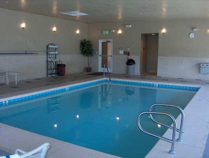 Hampton Inn Сидър Сити Екстериор снимка